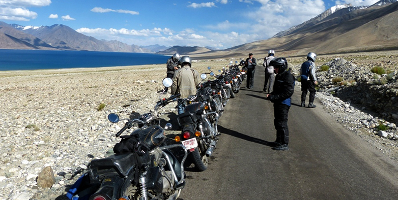 MOTORBIKE TOUR